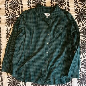Old Navy Classic Button Up Top